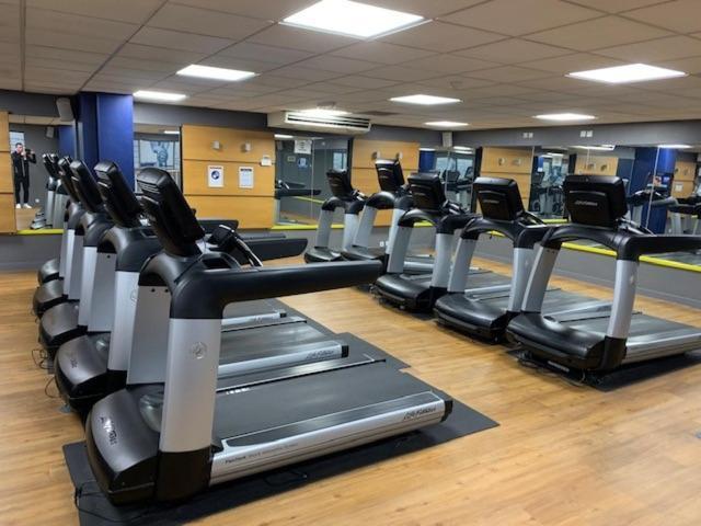 Lancaster Hotel&Spa Uxbridge Esterno foto