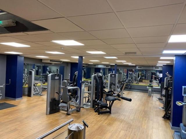 Lancaster Hotel&Spa Uxbridge Esterno foto